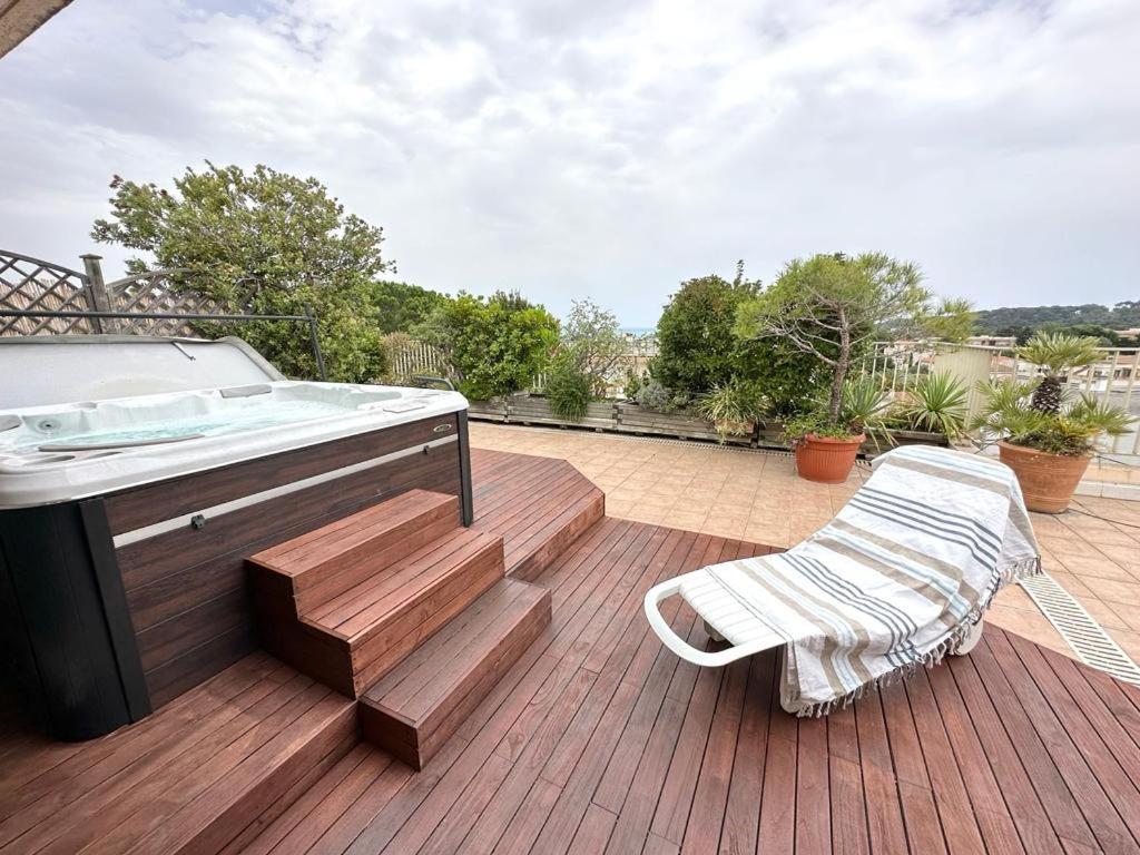 Апартаменты Panoramic Sea View Penthouse With Jacuzzi And 450 Sqm Terrace Антиб Экстерьер фото