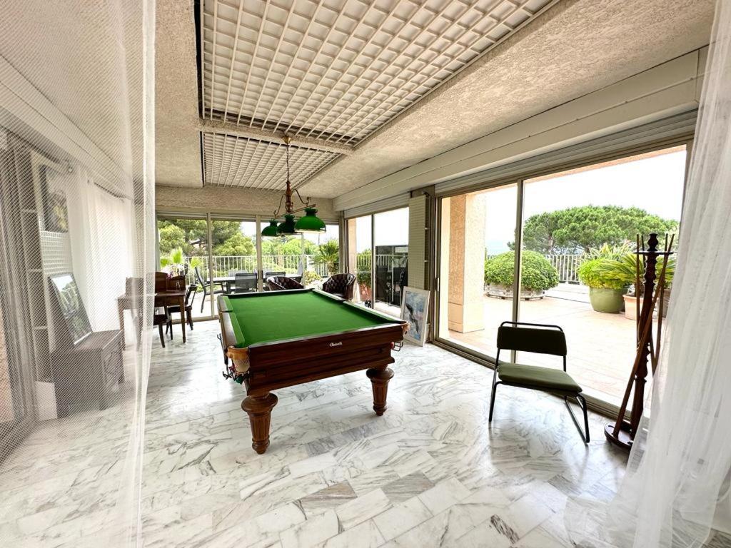 Апартаменты Panoramic Sea View Penthouse With Jacuzzi And 450 Sqm Terrace Антиб Экстерьер фото